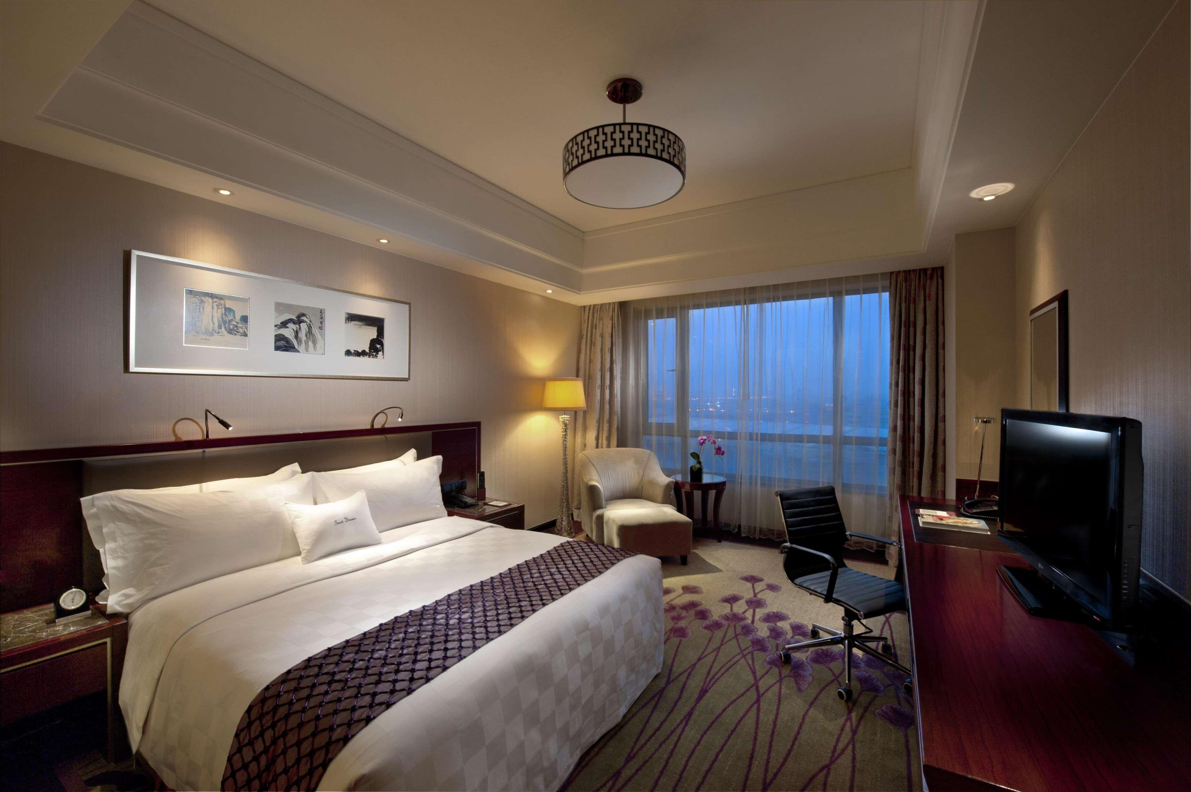 Doubletree By Hilton Wuxi Hotell Wuxi  Rum bild