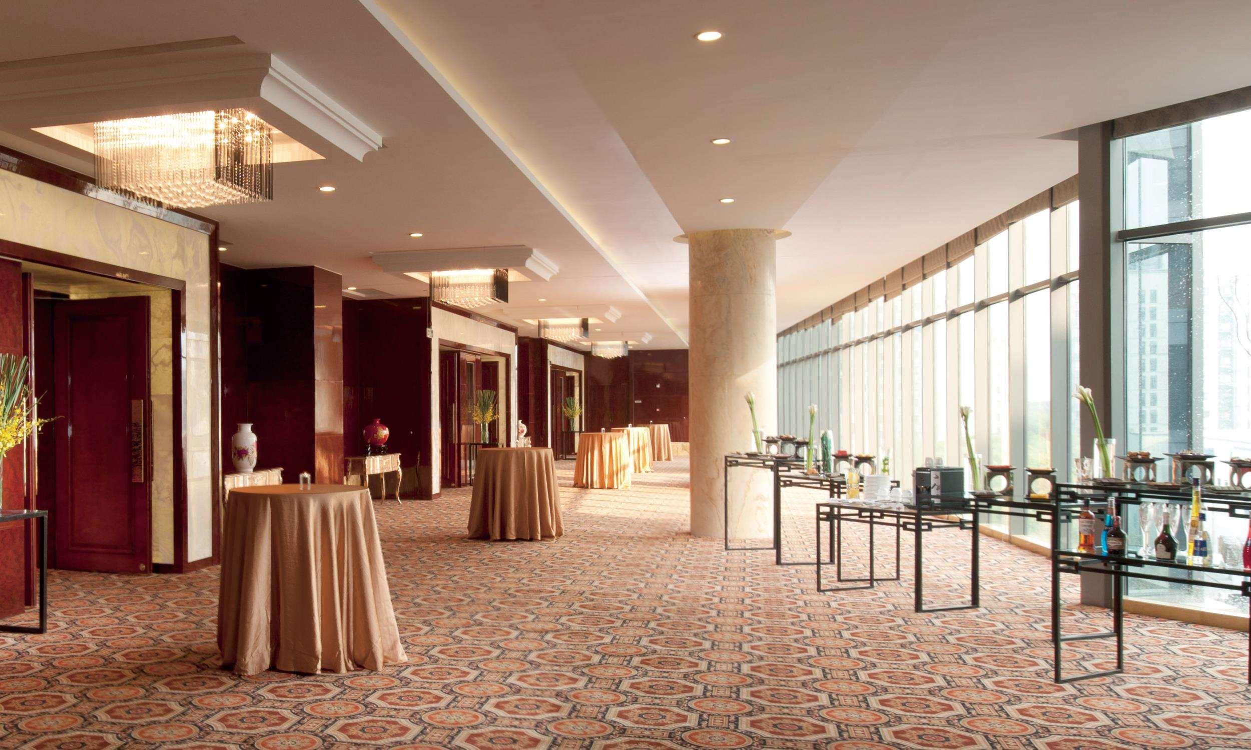 Doubletree By Hilton Wuxi Hotell Wuxi  Exteriör bild