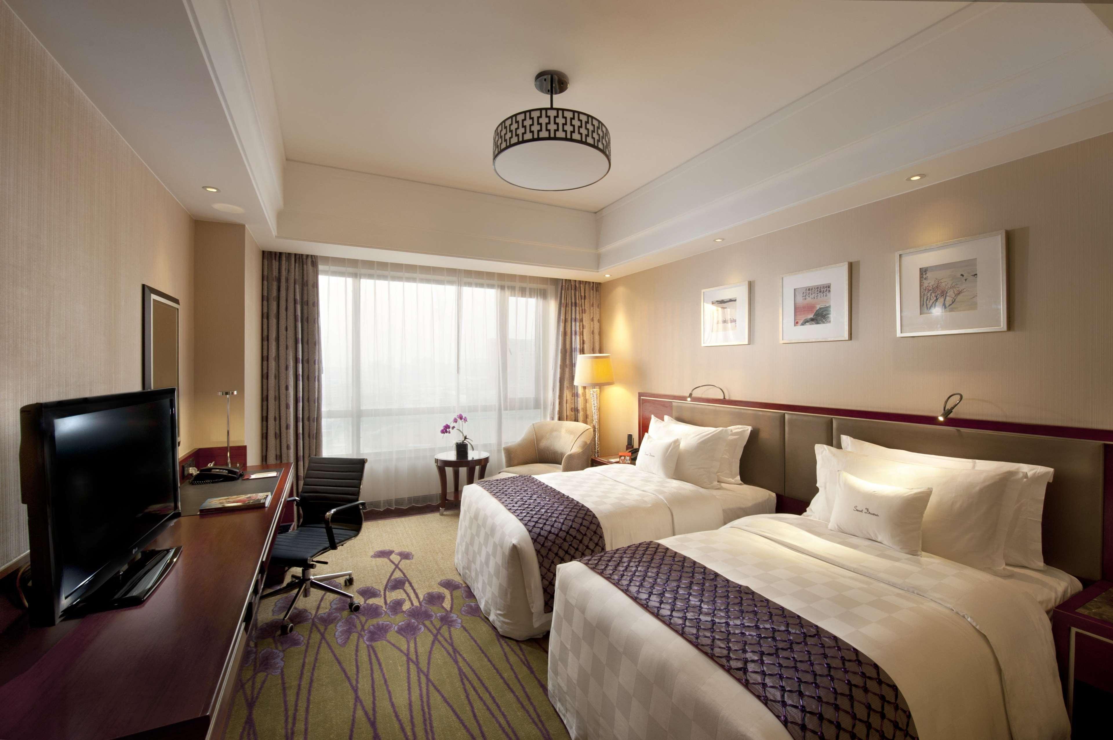 Doubletree By Hilton Wuxi Hotell Wuxi  Rum bild