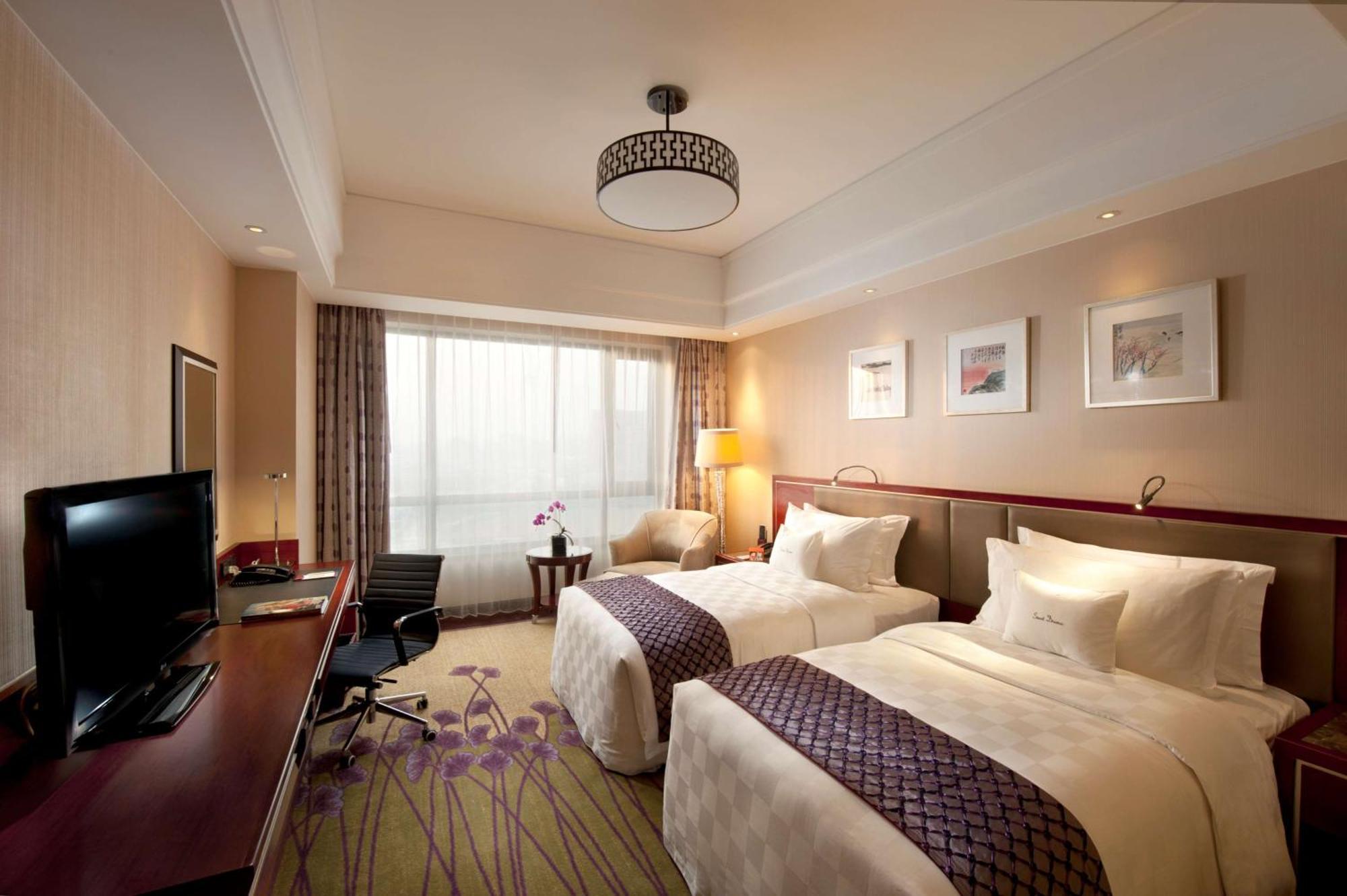 Doubletree By Hilton Wuxi Hotell Wuxi  Exteriör bild